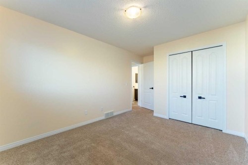 224 Highland Circle, Strathmore, AB - Indoor Photo Showing Other Room