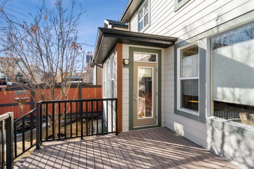 5 Mahogany Square Se, Calgary, AB - Outdoor With Exterior