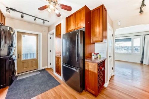 919 Robert Road Ne, Calgary, AB 