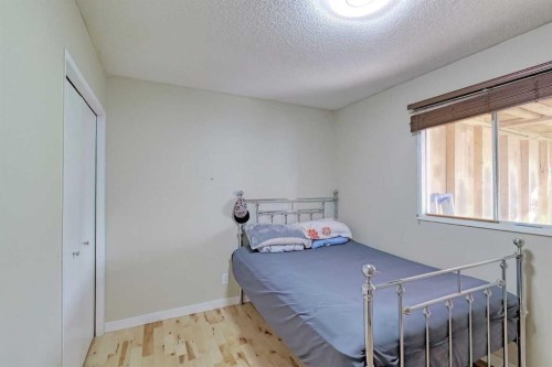 20 Falton Way Ne, Calgary, AB - Indoor Photo Showing Bedroom