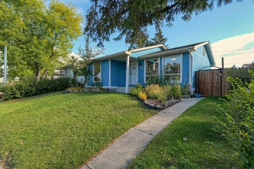 20 Falton Way Ne, Calgary, AB - Outdoor