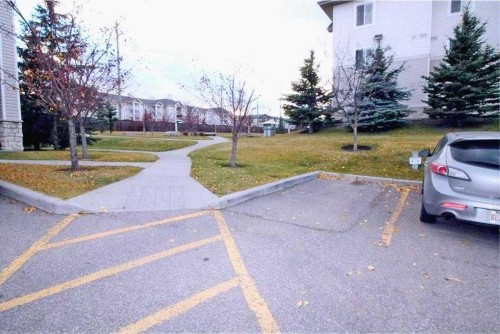 1204-2371 Eversyde Avenue Sw, Calgary, AB - Outdoor