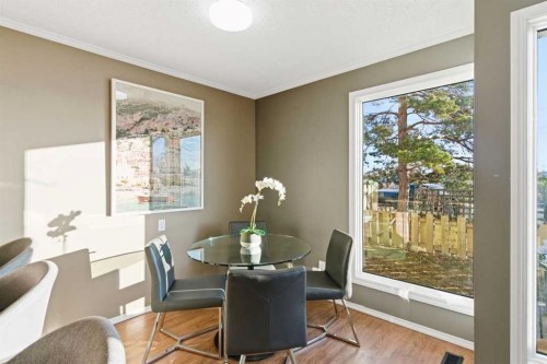 6-99 Grier Place Ne, Calgary, AB - Indoor Photo Showing Dining Room