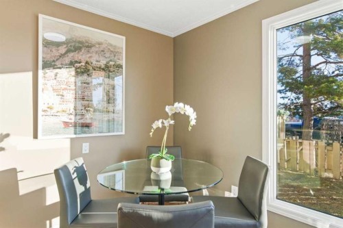 6-99 Grier Place Ne, Calgary, AB - Indoor Photo Showing Dining Room