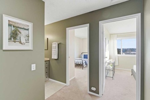 6-99 Grier Place Ne, Calgary, AB - Indoor Photo Showing Other Room