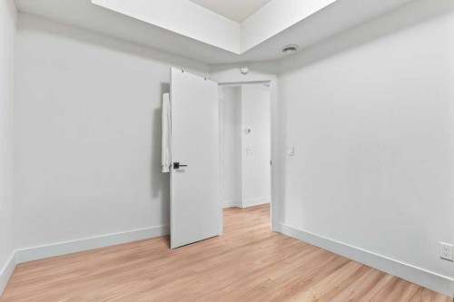 110 Savanna Walk Ne, Calgary, AB - Indoor Photo Showing Other Room