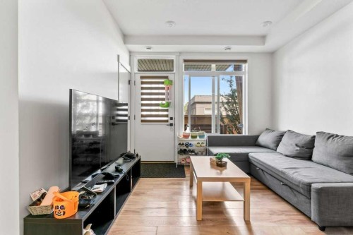 110 Savanna Walk Ne, Calgary, AB - Indoor Photo Showing Living Room