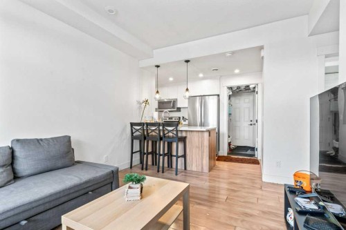110 Savanna Walk Ne, Calgary, AB - Indoor Photo Showing Living Room