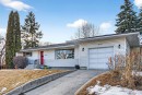 3231 25 Street Sw, Calgary, AB  - Outdoor 