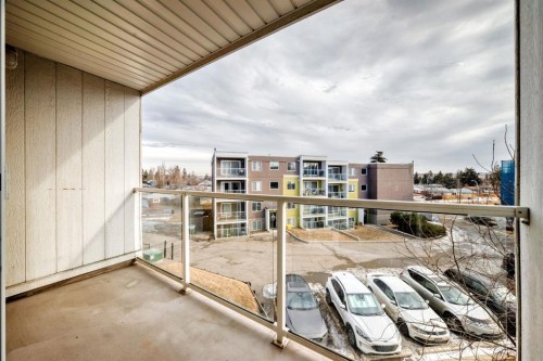 302-4455A Greenview Drive Ne, Calgary, AB - Outdoor With Exterior