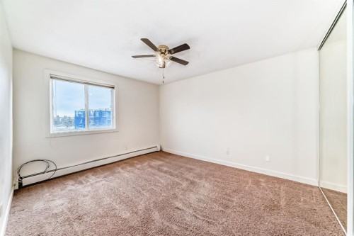 302-4455A Greenview Drive Ne, Calgary, AB - Indoor Photo Showing Other Room