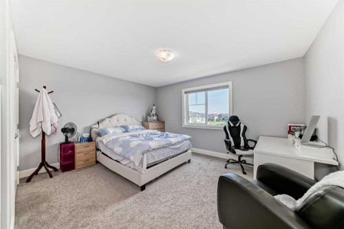 26 Saddlelake View Ne, Calgary, AB 
