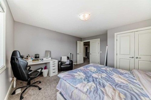 26 Saddlelake View Ne, Calgary, AB 