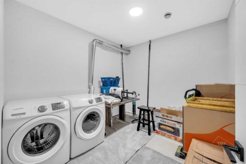 1623 16A Street Se, Calgary, AB - Indoor Photo Showing Laundry Room