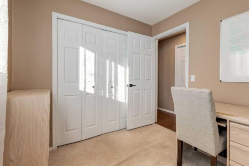 35 Woodstock Road Sw, Calgary, AB - Indoor