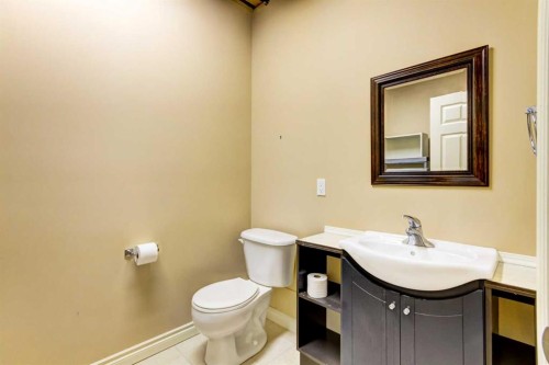 236 Somme Avenue Sw, Calgary, AB - Indoor Photo Showing Bathroom