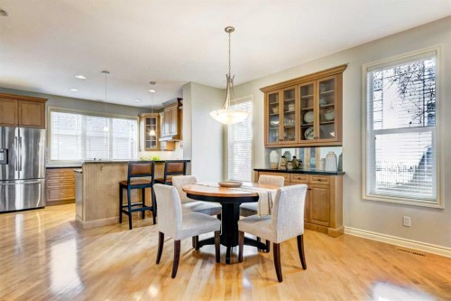 236 Somme Avenue Sw, Calgary, AB - Indoor Photo Showing Dining Room