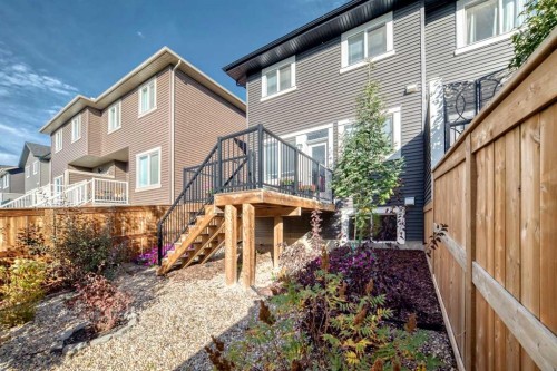 615 Kingsmere Way Se, Airdrie, AB - Outdoor With Deck Patio Veranda