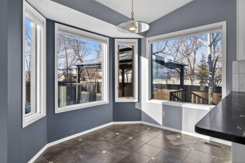 328 Douglas Ridge Close Se, Calgary, AB -  Photo Showing Other Room