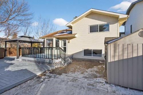328 Douglas Ridge Close Se, Calgary, AB - Outdoor With Exterior