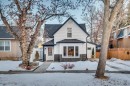 206 5 Avenue Se, Three Hills, AB  - Outdoor With Facade 