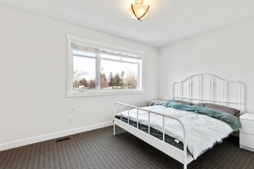 2728 Cochrane Road Nw, Calgary, AB - Indoor Photo Showing Bedroom