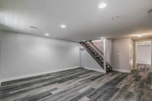 23 Cheltenham Road Nw, Calgary, AB - Indoor Photo Showing Other Room