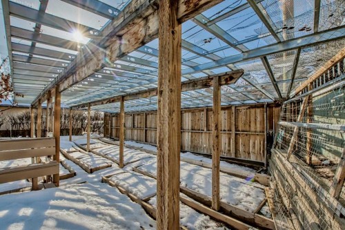 23 Cheltenham Road Nw, Calgary, AB -  Photo Showing Other Room