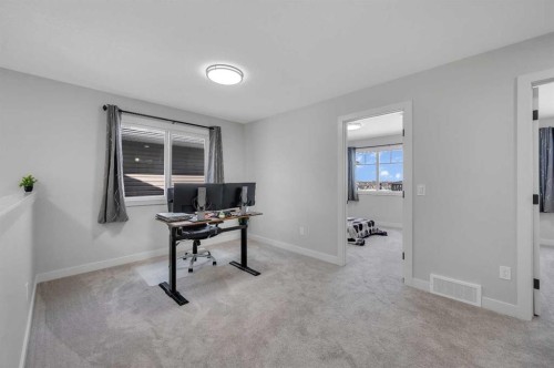 3021 Key Drive Sw, Airdrie, AB - Indoor