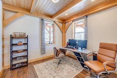 231035 Range Road 54, Bragg Creek, AB - Indoor Photo Showing Office