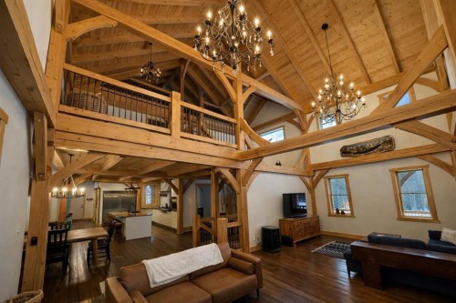 231035 Range Road 54, Bragg Creek, AB - Indoor Photo Showing Other Room