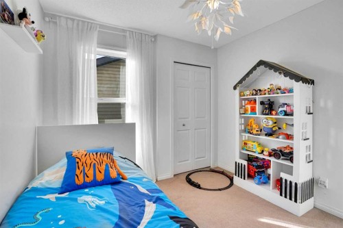 73 Covebrook Place Ne, Calgary, AB - Indoor Photo Showing Bedroom