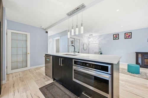 440 Foritana Road Se, Calgary, AB - Indoor Photo Showing Kitchen