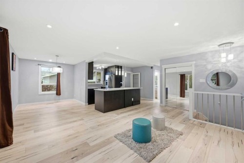 440 Foritana Road Se, Calgary, AB - Indoor