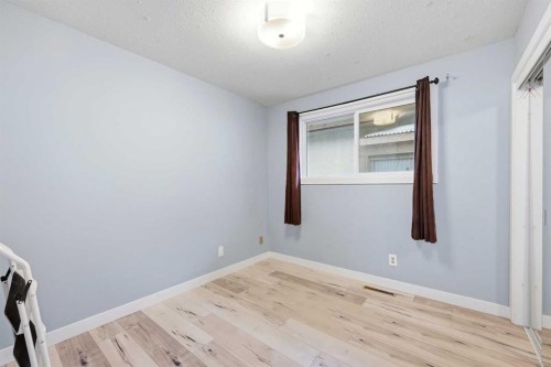 440 Foritana Road Se, Calgary, AB - Indoor Photo Showing Other Room