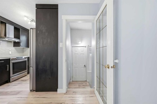 440 Foritana Road Se, Calgary, AB - Indoor