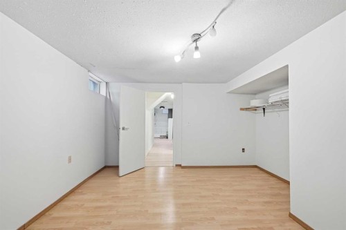 440 Foritana Road Se, Calgary, AB - Indoor Photo Showing Other Room