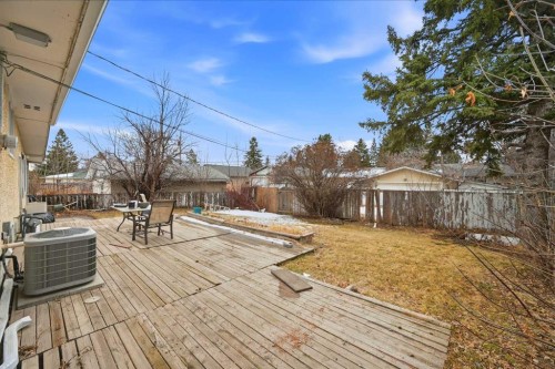440 Foritana Road Se, Calgary, AB - Outdoor
