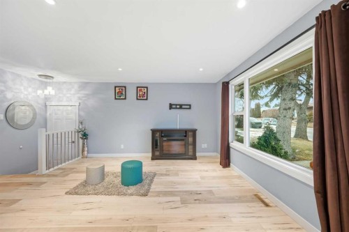 440 Foritana Road Se, Calgary, AB - Indoor