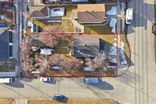 139 20 Avenue Ne, Calgary, AB - Outdoor