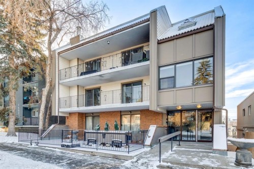 6-1607 26 Avenue Sw, Calgary, AB - Outdoor With Balcony