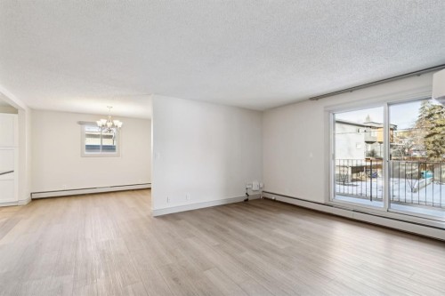 6-1607 26 Avenue Sw, Calgary, AB - Indoor Photo Showing Other Room