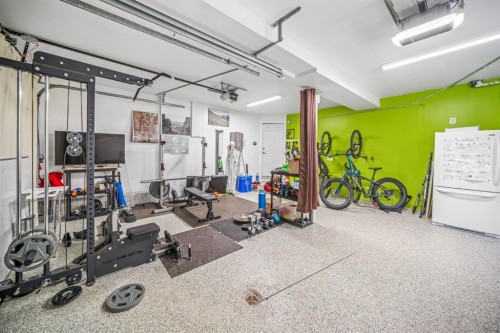 108 Lougheed Circle, Banff, AB - Indoor