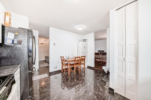 19 Malvern Place Ne, Calgary, AB - Indoor