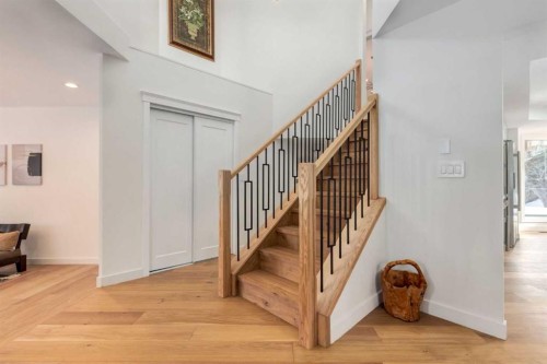 113 Straddock Terrace Sw, Calgary, AB - Indoor Photo Showing Other Room