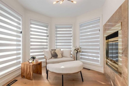 113 Straddock Terrace Sw, Calgary, AB - Indoor