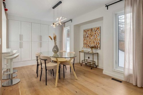 113 Straddock Terrace Sw, Calgary, AB - Indoor Photo Showing Dining Room