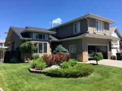 63 Edgeridge Court NW Calgary, AB T3A 6K5