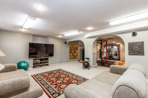 63 Edgeridge Court Nw, Calgary, AB - Indoor