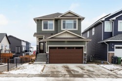 3 Lakewood Mews  Strathmore, AB T1P 0G6